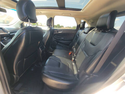 2019 Ford Edge Titanium