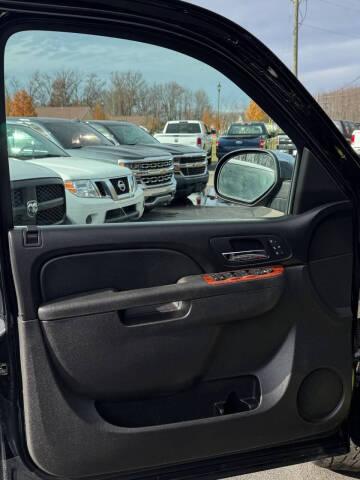 2011 Chevrolet Avalanche LTZ