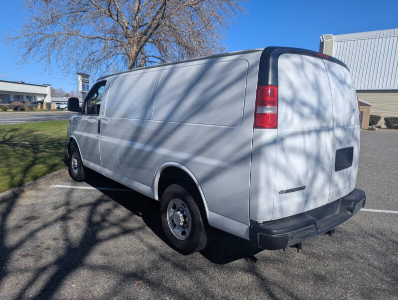 2019 Chevrolet Express 3500