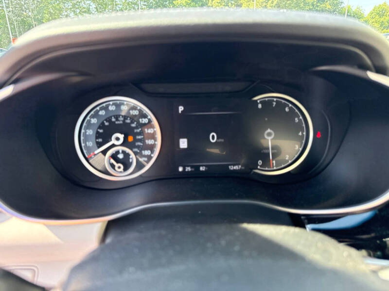2025 Genesis G70