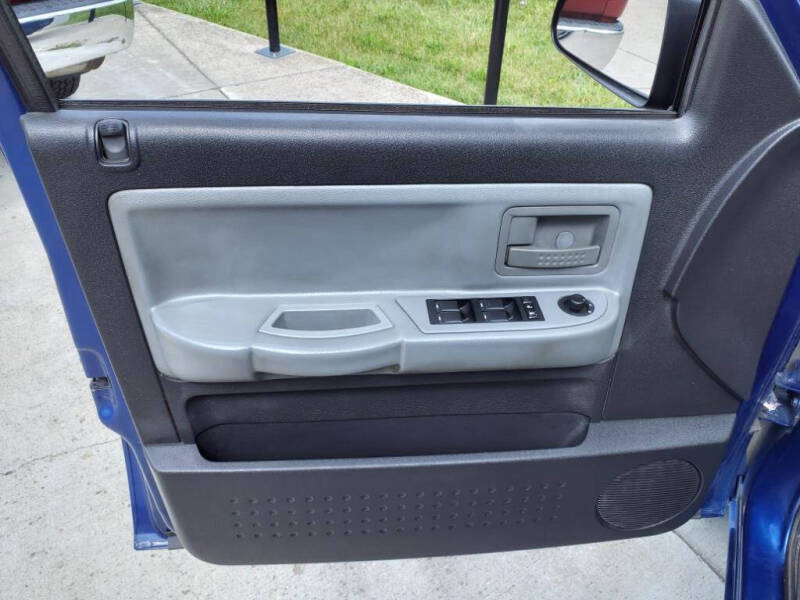 2011 RAM Dakota Big Horn