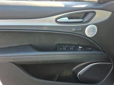 2023 Alfa Romeo Stelvio Veloce