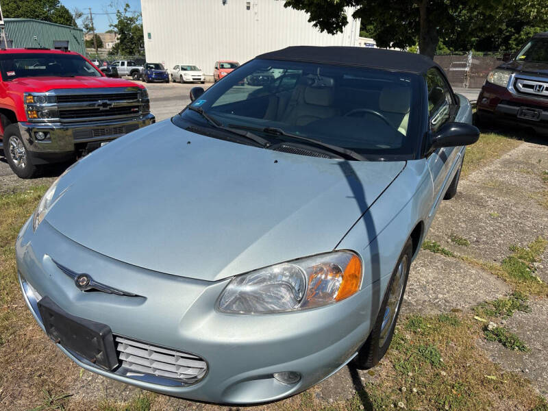 2002 Chrysler Sebring Limited's photo