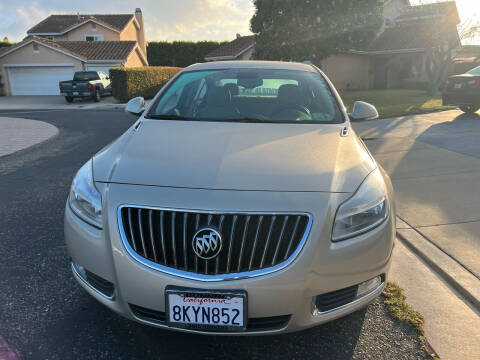 2012 Buick Regal Premium 1