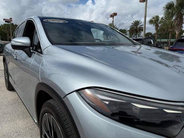 2023 Mercedes-Benz EQS 27