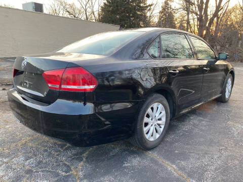 2013 Volkswagen Passat S