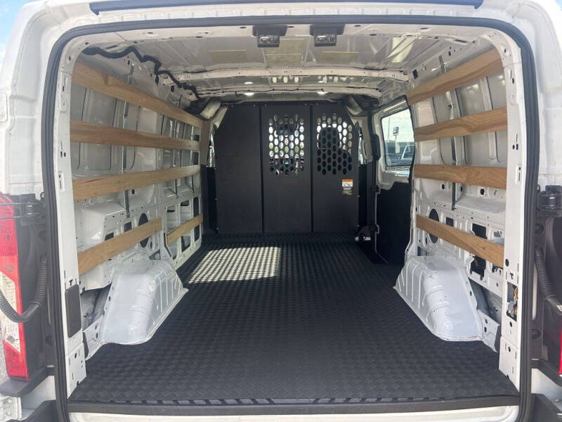 2025 Ford Transit