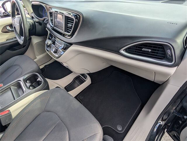 2019 Chrysler Pacifica Touring Plus