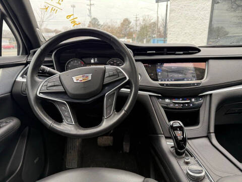 2024 Cadillac XT5 Premium Luxury