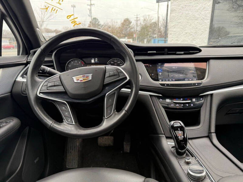 2024 Cadillac XT5 Premium Luxury