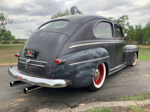 1946 Ford Deluxe
