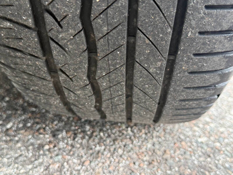 2017 Toyota Prius Three Touring