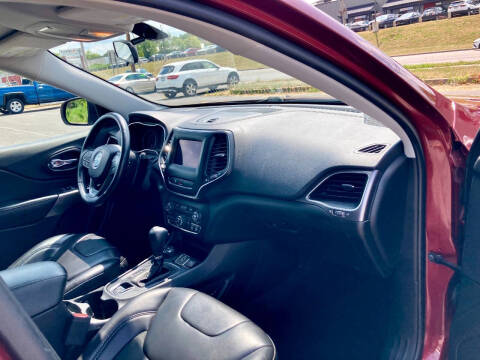 2019 Jeep Cherokee Latitude Plus