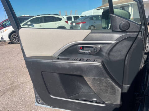 2012 Mazda MAZDA5 Touring