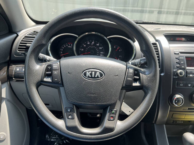 2012 Kia Sorento LX