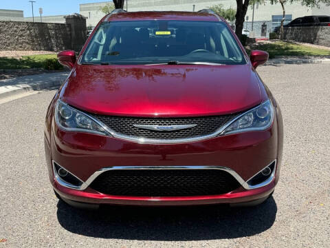 2018 Chrysler Pacifica Touring L