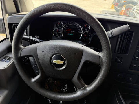 2017 Chevrolet Express LT 3500