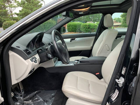 2009 Mercedes-Benz C-Class C 300 Luxury 4MATIC