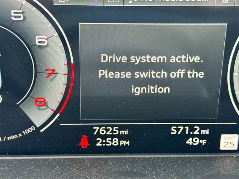 2025 Audi Q5 quattro S line Prem Plus 45 TFSI