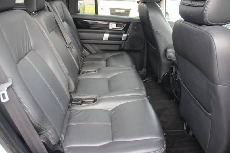 2015 Land Rover LR4 HSE LUX