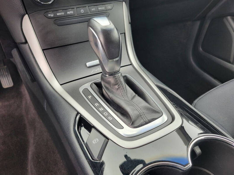 2016 Ford Edge SEL