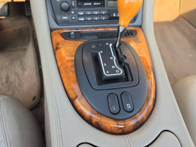 1997 Jaguar XK-Series XK8