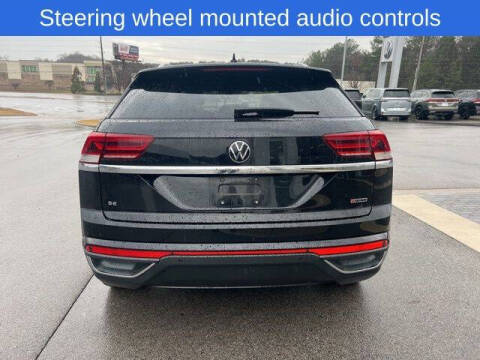 2020 Volkswagen Atlas Cross Sport SE 4Motion