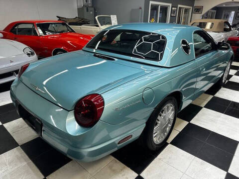 2002 Ford Thunderbird Deluxe