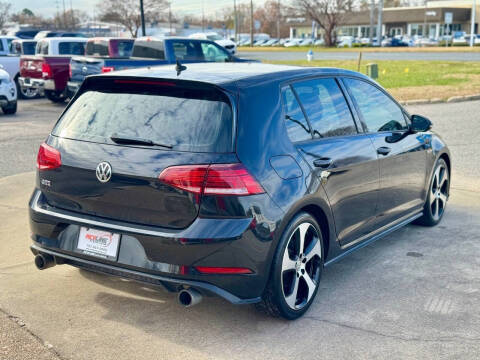 2018 Volkswagen Golf GTI S
