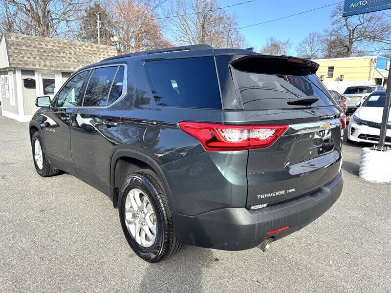 2020 Chevrolet Traverse LT Cloth