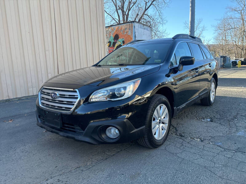 2016 Subaru Outback Premium's photo