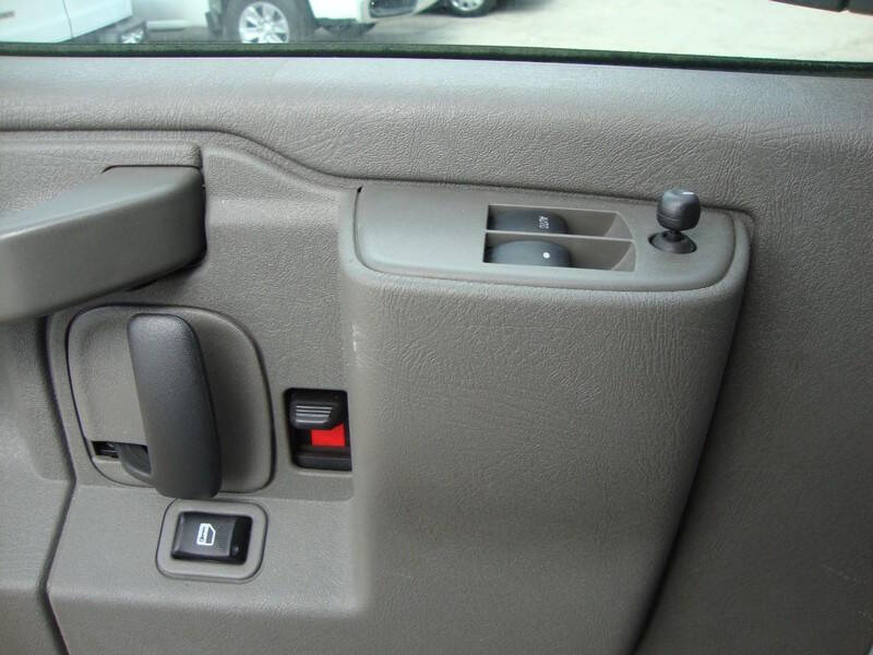 2023 GMC Savana 2500