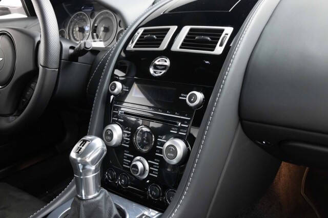 2009 Aston Martin DBS