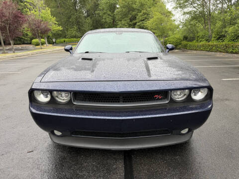 2013 Dodge Challenger R/T Plus