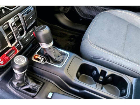 2024 Jeep Gladiator Willys