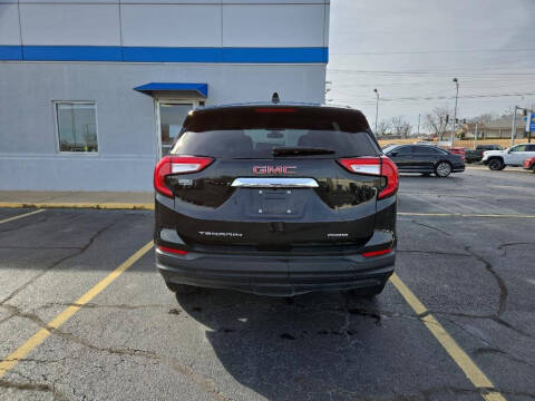 2024 GMC Terrain SLE