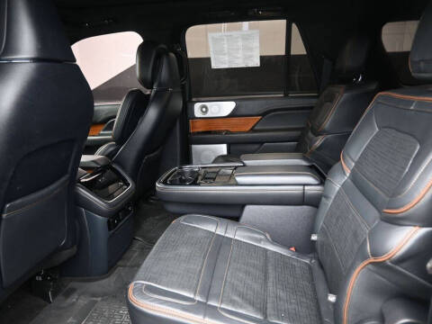 2023 Lincoln Navigator L Black Label