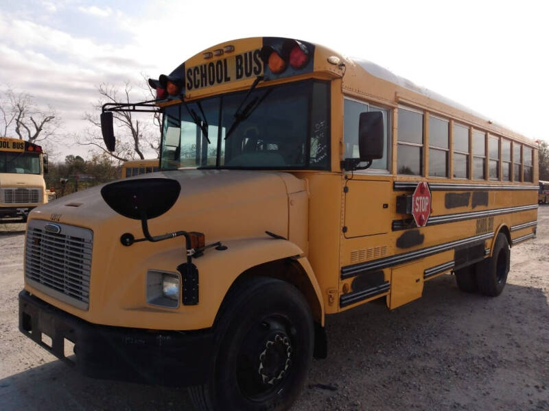2005 Freightliner Thomas FS65 Handicap Access AC