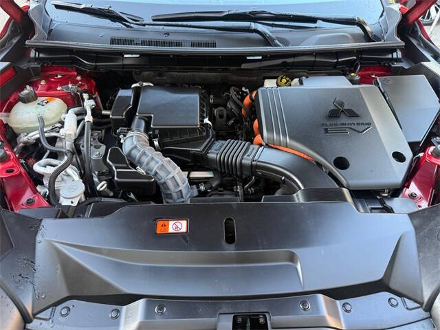 2023 Mitsubishi Outlander PHEV ES