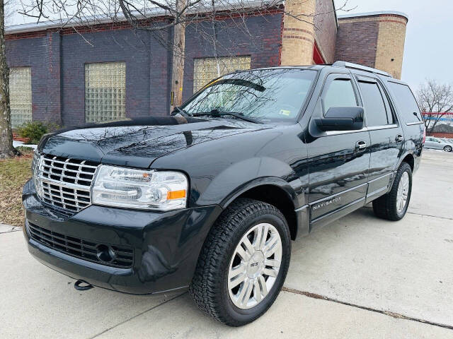 2013 Lincoln Navigator for sale at American Dream Motors in Winchester, VA