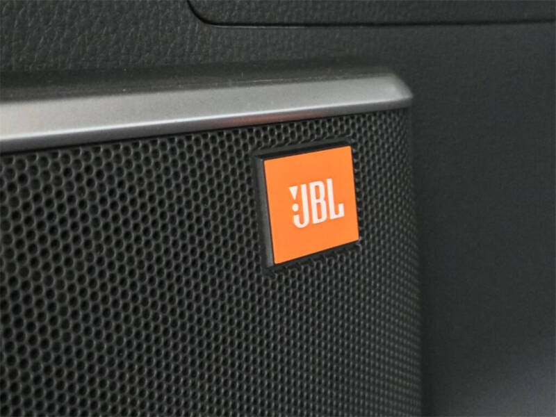 2023 Toyota Venza XLE