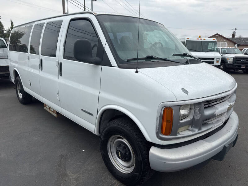 2002 Chevrolet Express 3500
