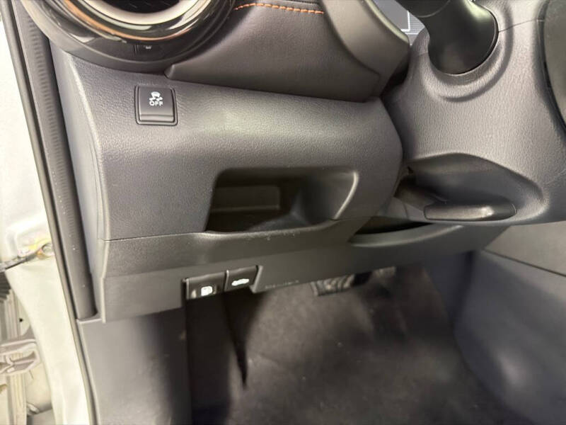 2018 Nissan Kicks SR