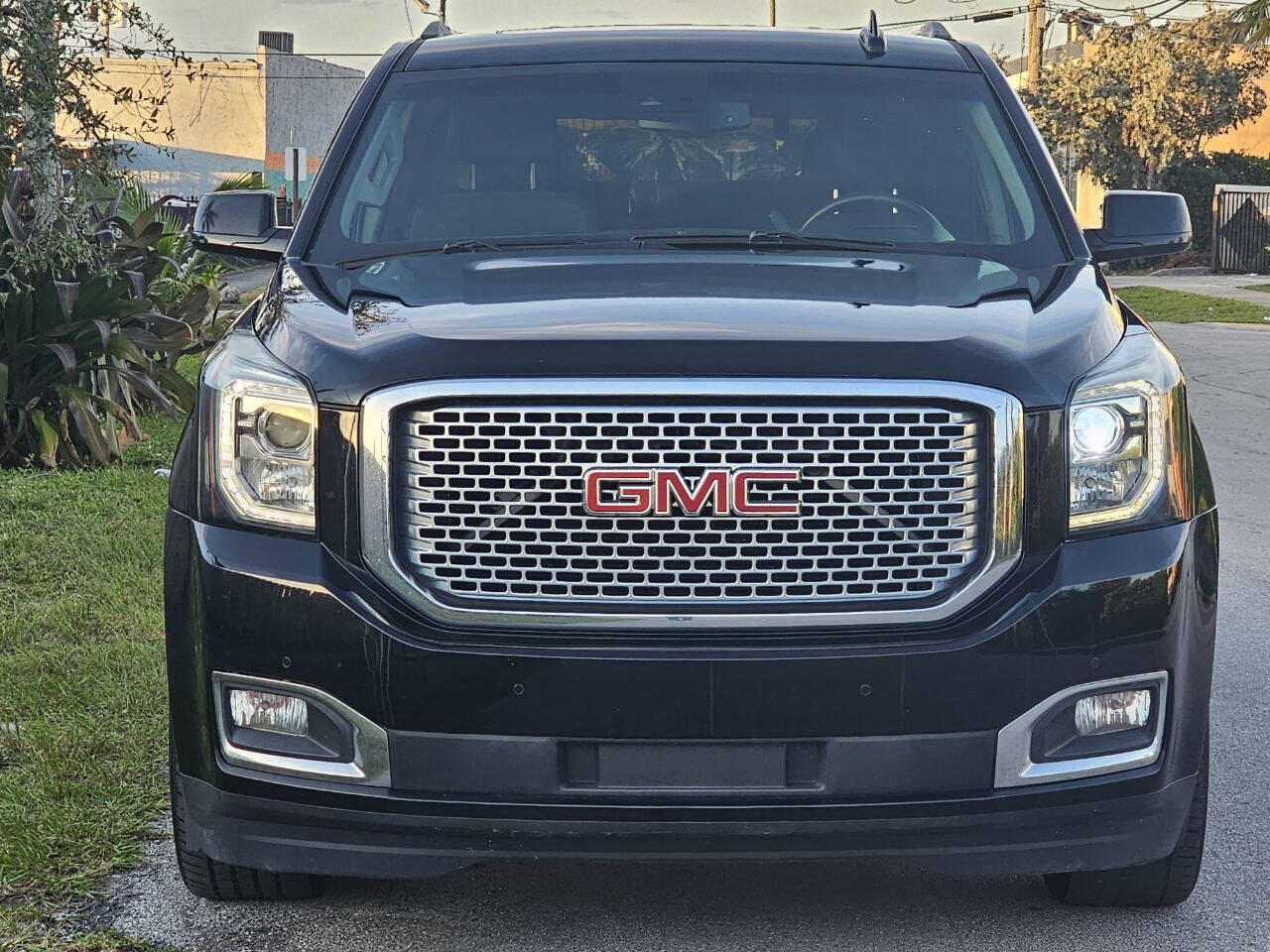 2015 GMC Yukon SUV / Crossover - $16,580