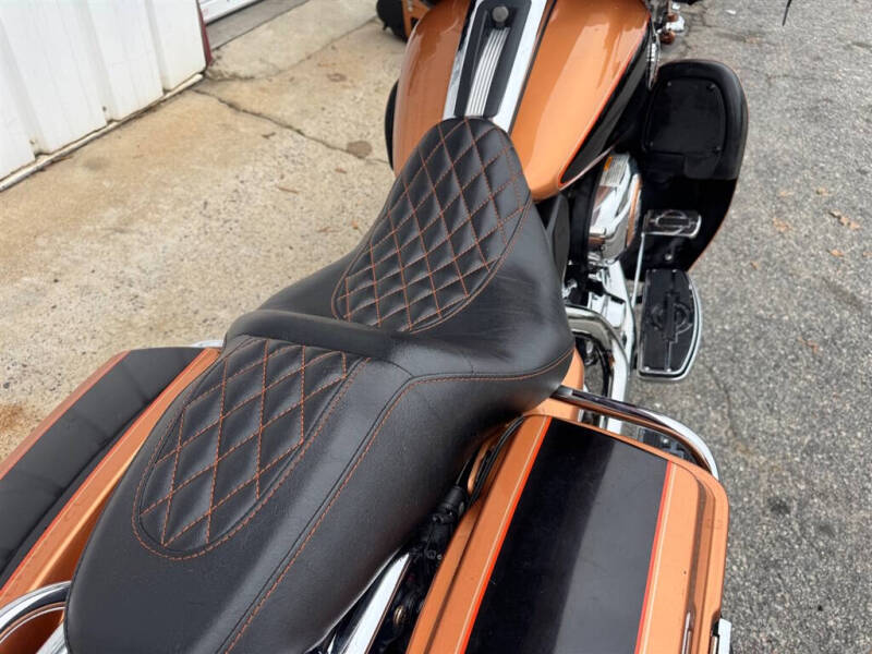 2008 Harley-Davidson FLHTCU ANV -