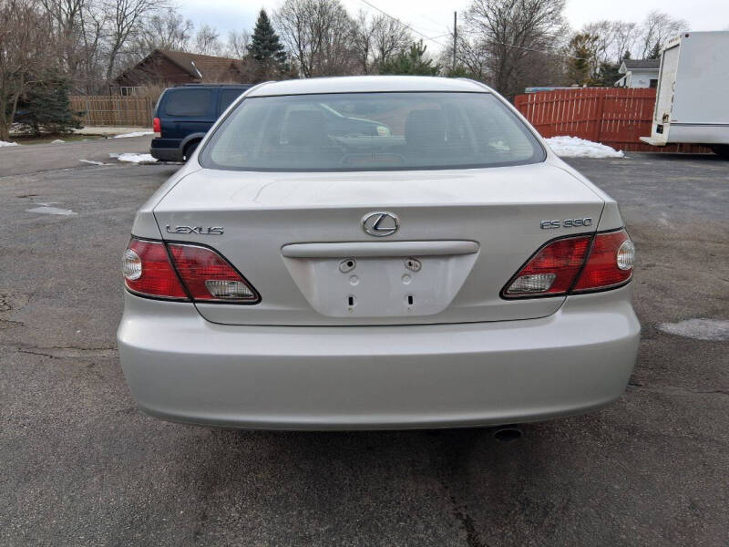 2004 Lexus ES 330