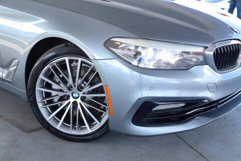 2017 BMW 5 Series 530i