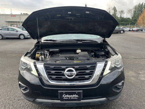 2017 Nissan Pathfinder S