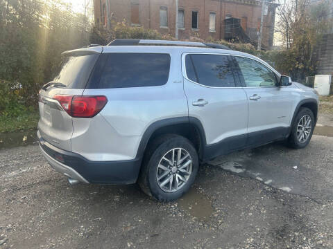 2018 GMC Acadia SLE-2