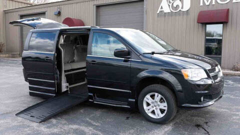 2011 Dodge Grand Caravan Crew